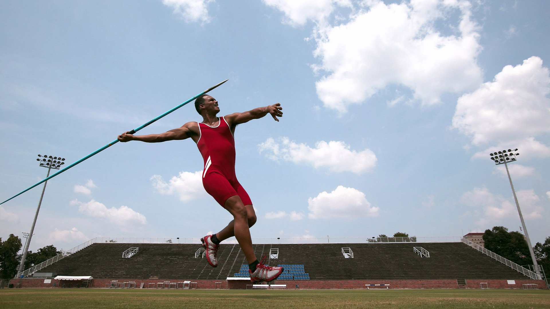东决关键战启示录，皇马式防守哲学如何锁死伊拉克攻势