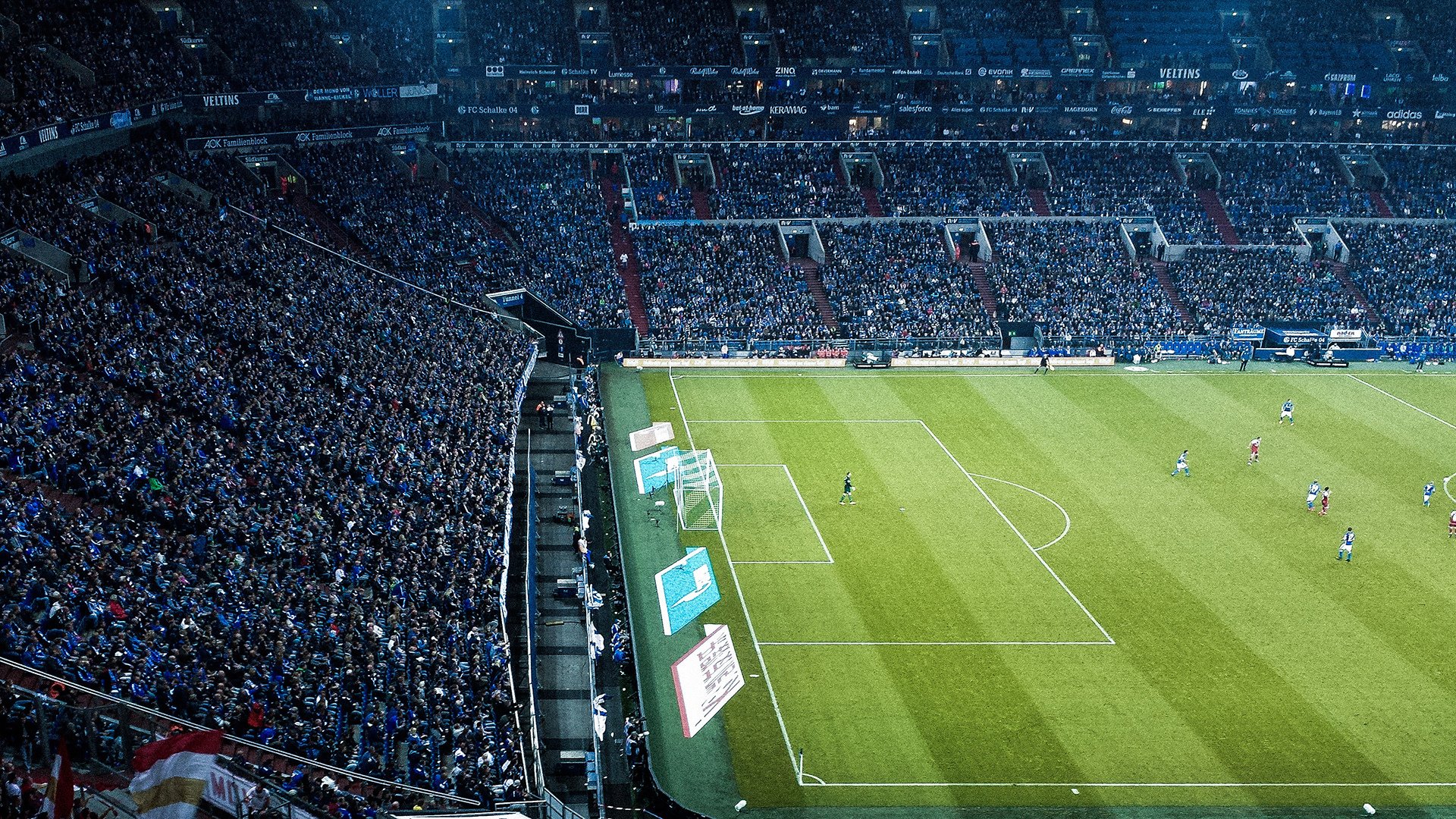 红黑军团的巴黎烙印，当范戴克在圣西罗的雨夜挺身而出