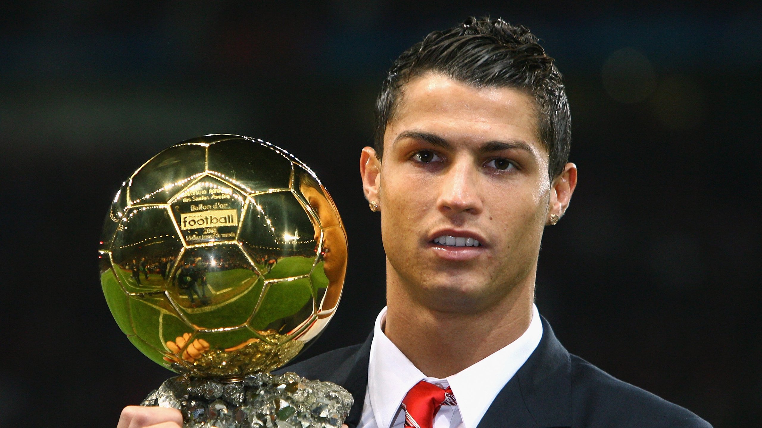 南美奇迹与北欧救赎,委内瑞拉的足球寓言与厄德高的重生之路