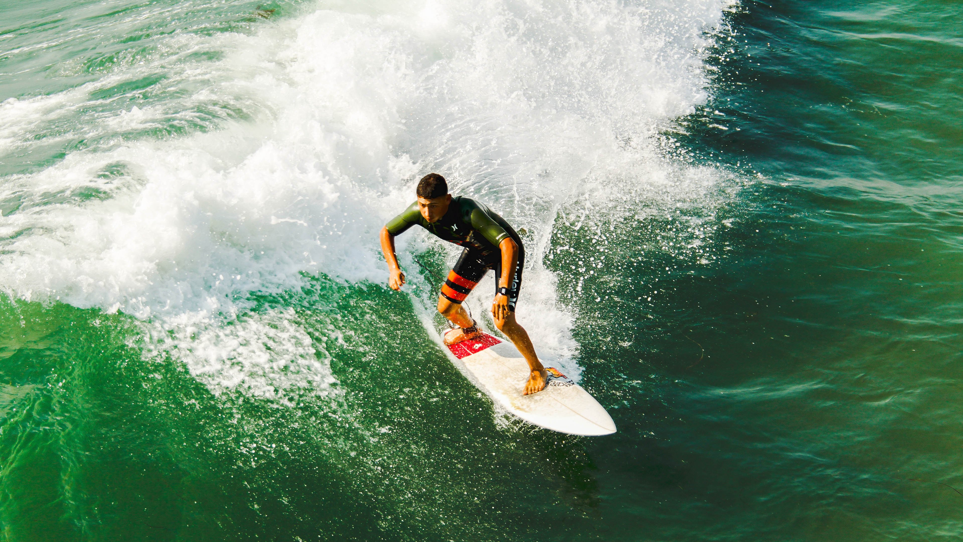 独掌乾坤，马克西的一手控局与广东铁锁防线，如何将上海队逼入绝境